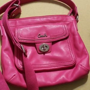 Pink coach crossbody purse